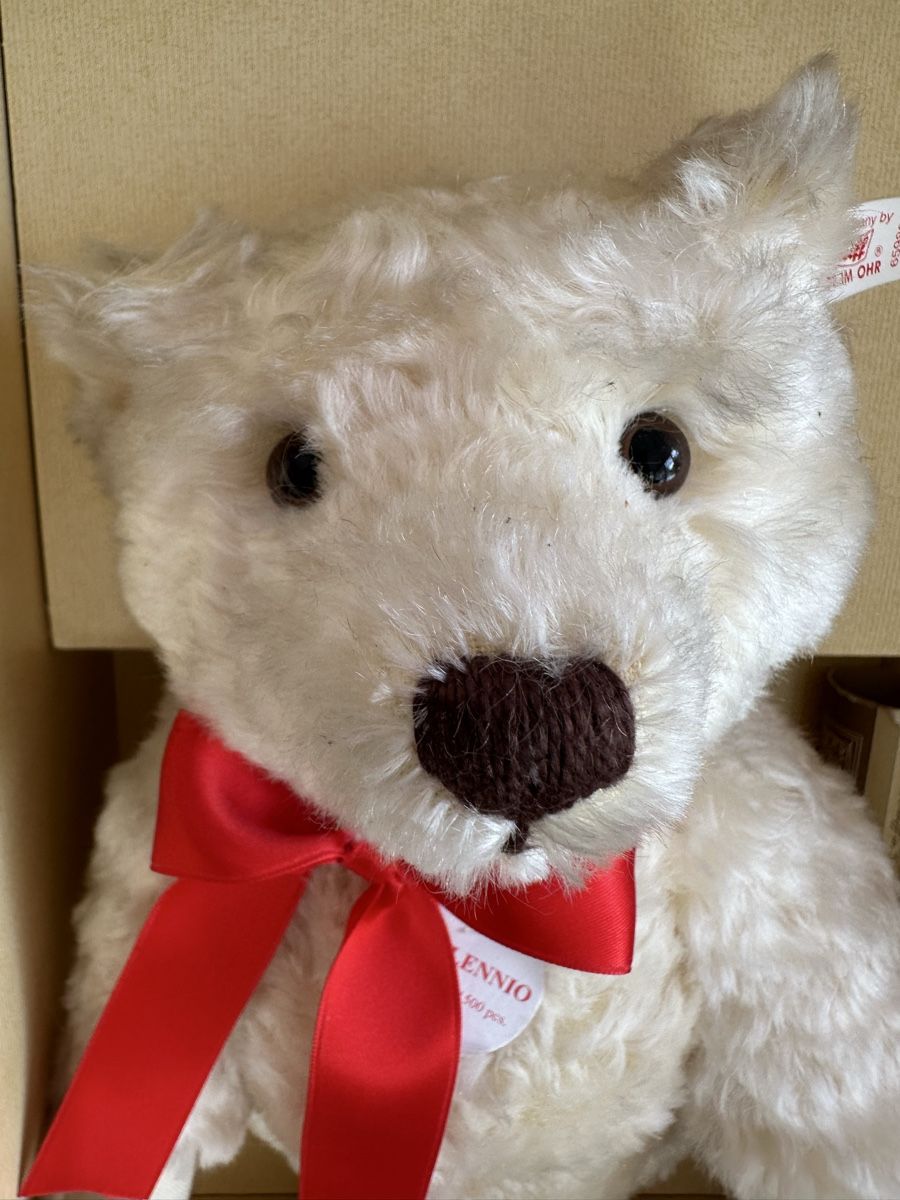 Steiff Spielzeuge: Millenium Steiff Teddy 35 cm  – Neu (gemäss Beschreibung) aus Herbriggen von Sehrazade 1