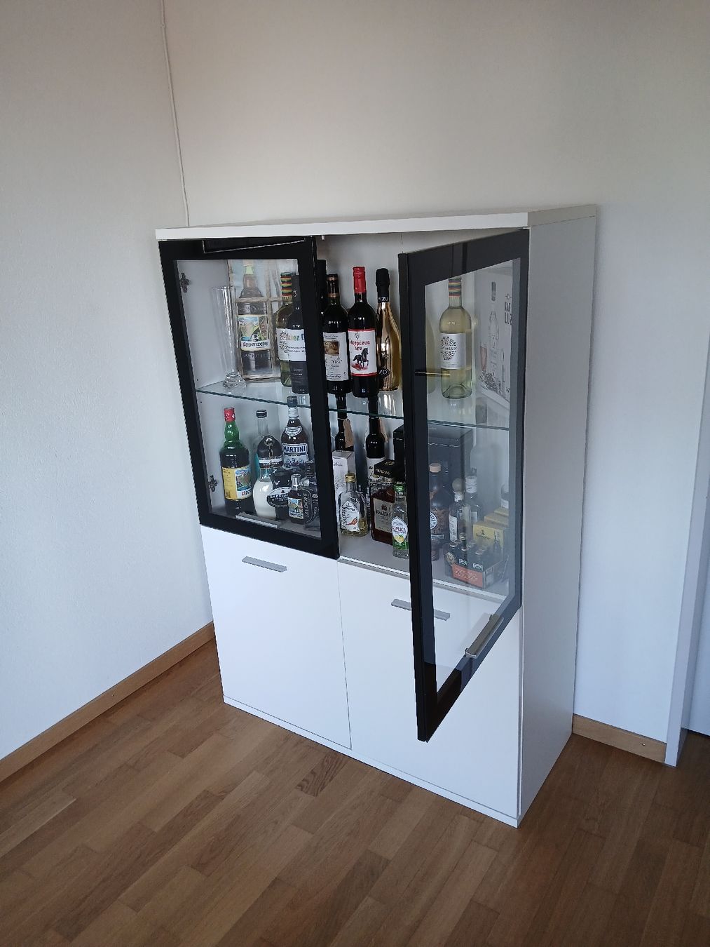 Vitrines: Schöne Vitrine – D'occasion à Hohentannen par Tosio6 2
