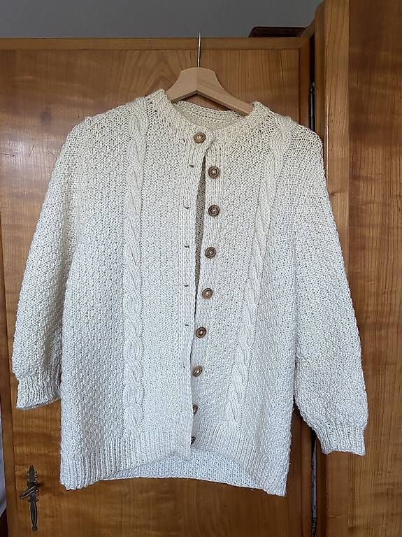 Giacche: Wollstrickjacke, handgestrickt  – Usato da Dietlikon venduto da VintageStudioZurich