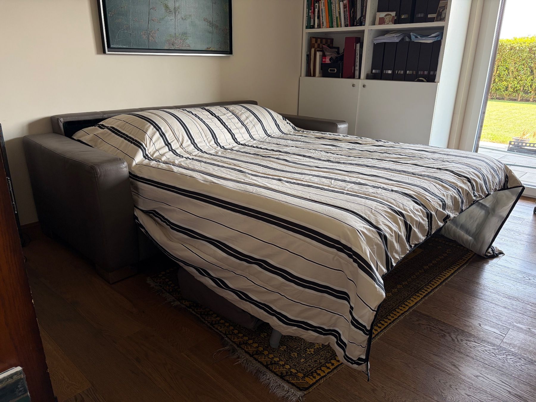 Pfister Sofas: Leder Bettsofa – Gebraucht aus Meggen von MicaelaSummers 2