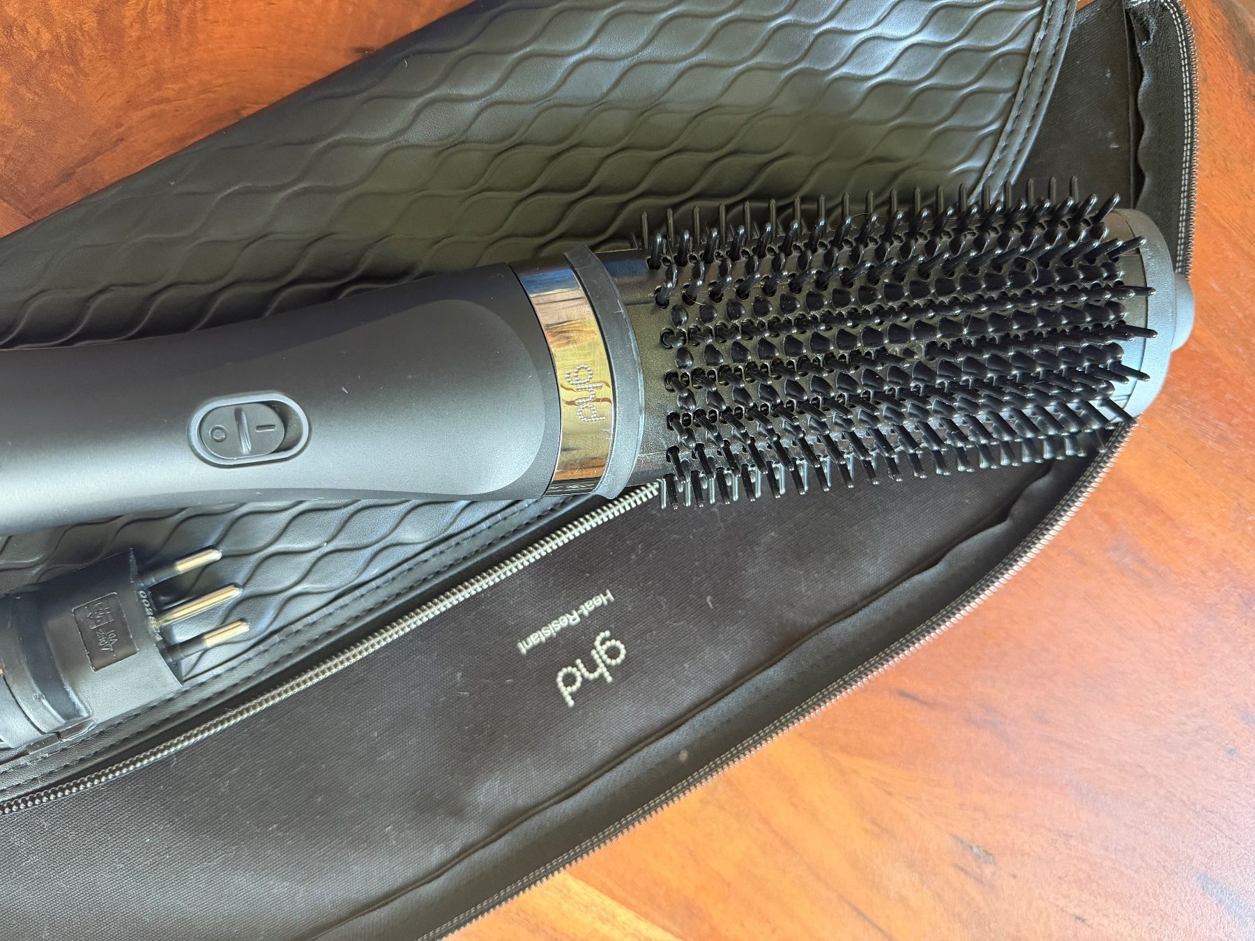 Haarpflegeprodukte: Brosse GHD duet blow-dry – Gebraucht aus Pompaples von chanelle02 2