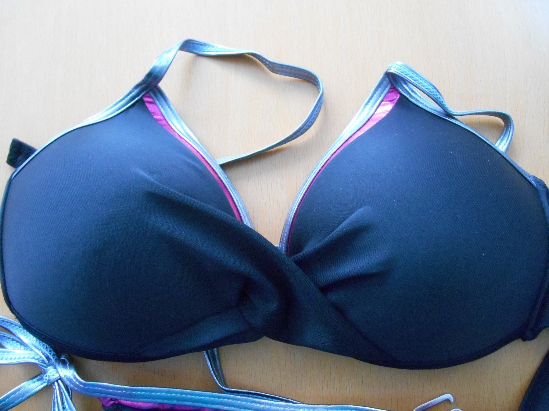 Costumi da bagno & Bikini: Bikini - NEU - originalverpackt – Nuovo e nell'imballaggio originale da Nussbaumen AG venduto da Sumopi 1