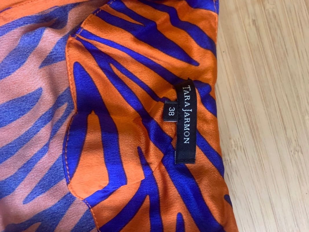 Tara Jarmon Kleider: Robe longue Tara Jarmon, taille 38 – Gebraucht aus Prangins von Cdfb 4