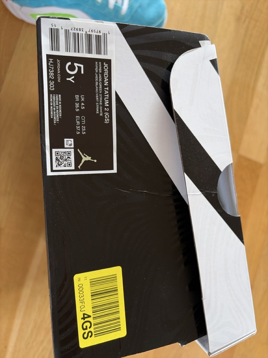 Jordan Scarpe per ragazzi: Jordan Tatum 2 (GS) Grösse 37.5 mit Karton – Nuovo (secondo la descrizione) da Bolligen venduto da ele_nhs7 4