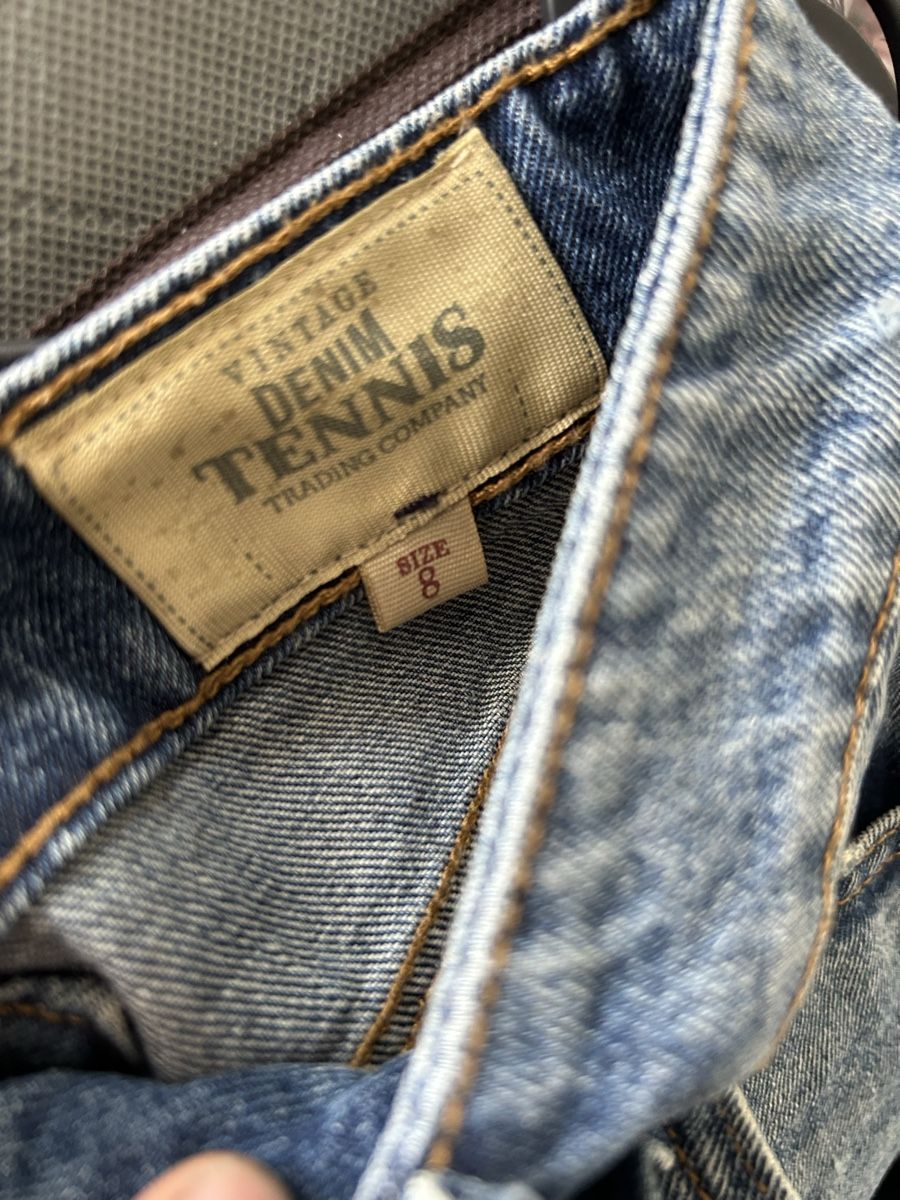 Jeans: Jeansshorts – Usato da Merenschwand venduto da ___niggi___ 2