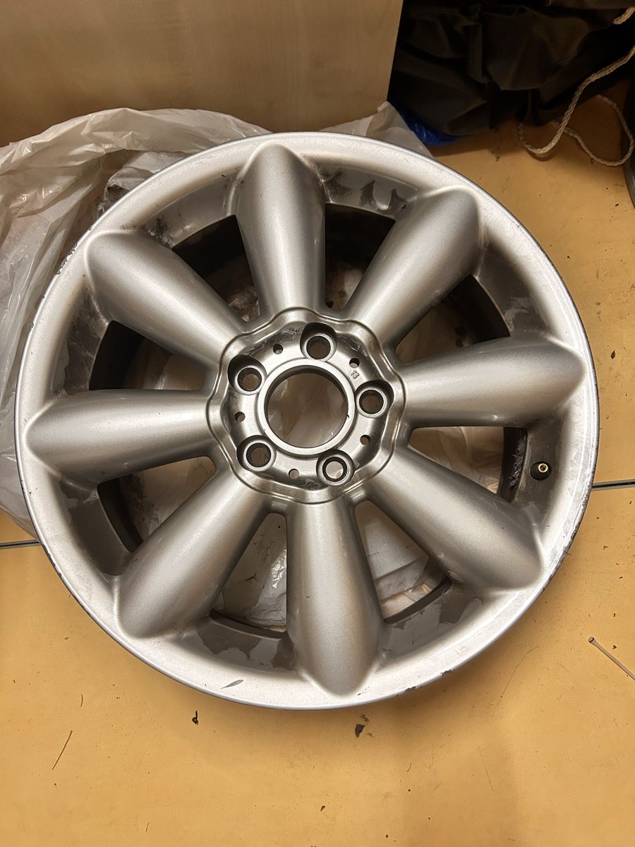 Mini Cerchioni: Genuine Mini Cooper Wheel, 7 1/2Jx18EH2+ – Usato da Schlieren venduto da panos94 5