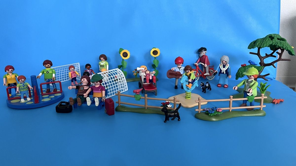 Playmobil Giocattoli: Playmobil Spielplatz  – Usato da Winterthur venduto da Strubina