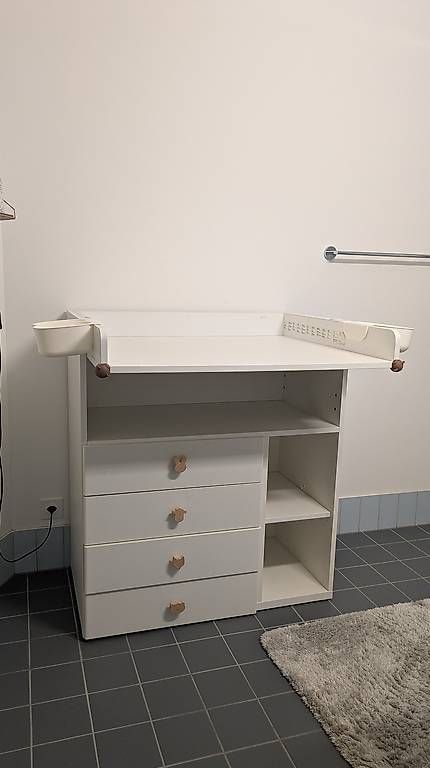 Tables à langer & accessoires: Wickelkommode Ikea – D'occasion à Zürich par gabyjenni 4
