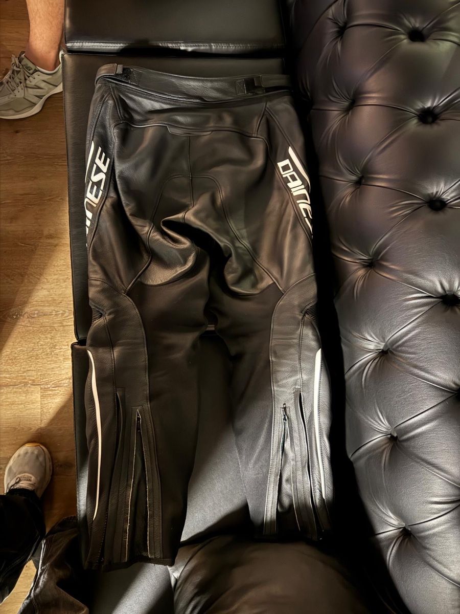 Dainese Hosen: DAINESE Motorrad Lederhose Gr. 50 – Neu (gemäss Beschreibung) aus Emmen von meh_xd8c 1
