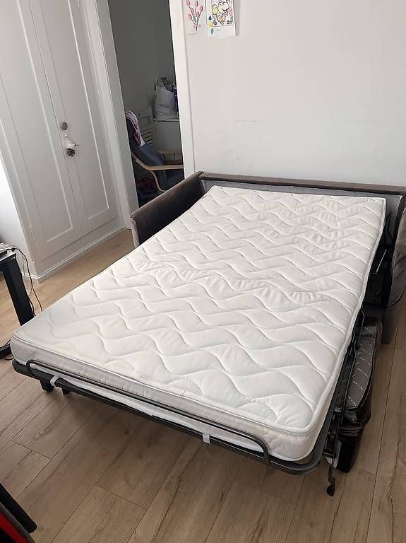 Sofas: Bettsofa – D'occasion à Weinfelden par sve_r6dg 1