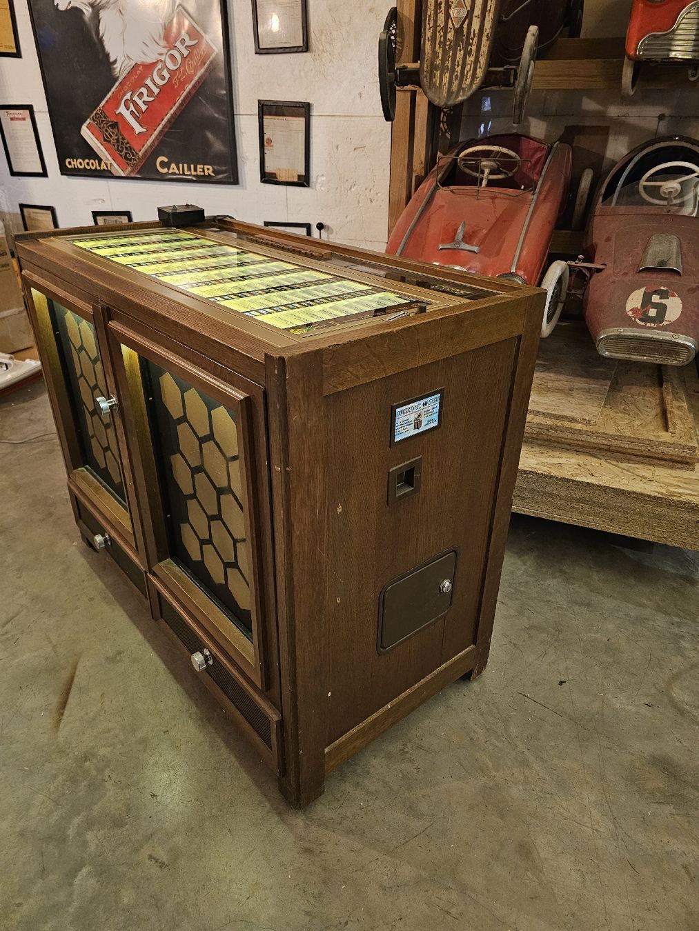 Jukebox: NSM Consul E160 Musikbox Jukebox Vintage Oldtimer Emailschil – Usato da Plaffeien venduto da Wvu 3