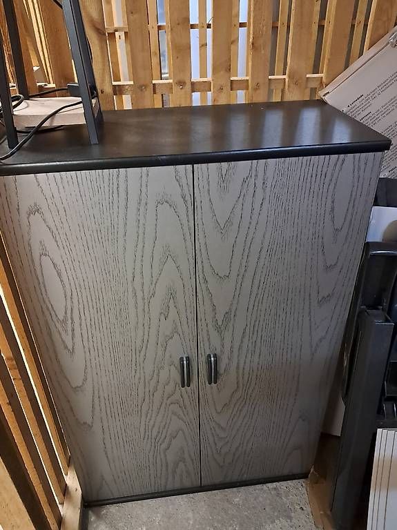 Armadi: Schuhschrank – Usato da Eschenbach LU venduto da Blackjack6