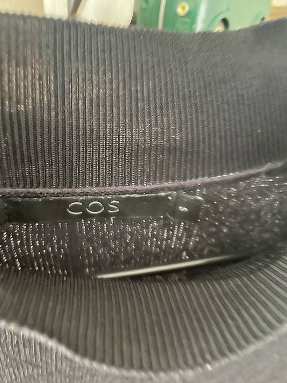 Kleider: Cos Kleid taille S – Gebraucht aus Renens VD von siric1996 2