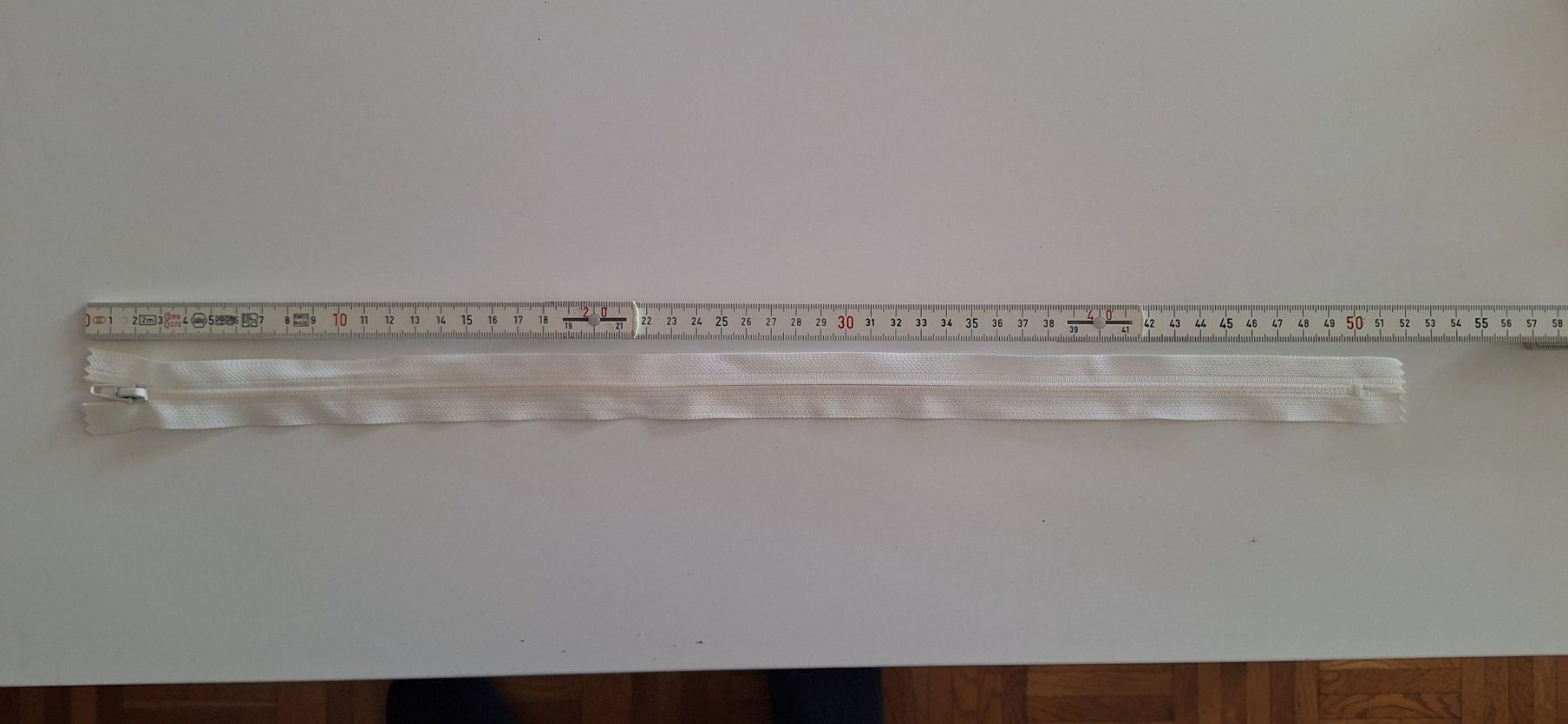 Tessuti: Reisverschluss 50cm weiss – Usato da Wetzikon ZH venduto da NaWetzi