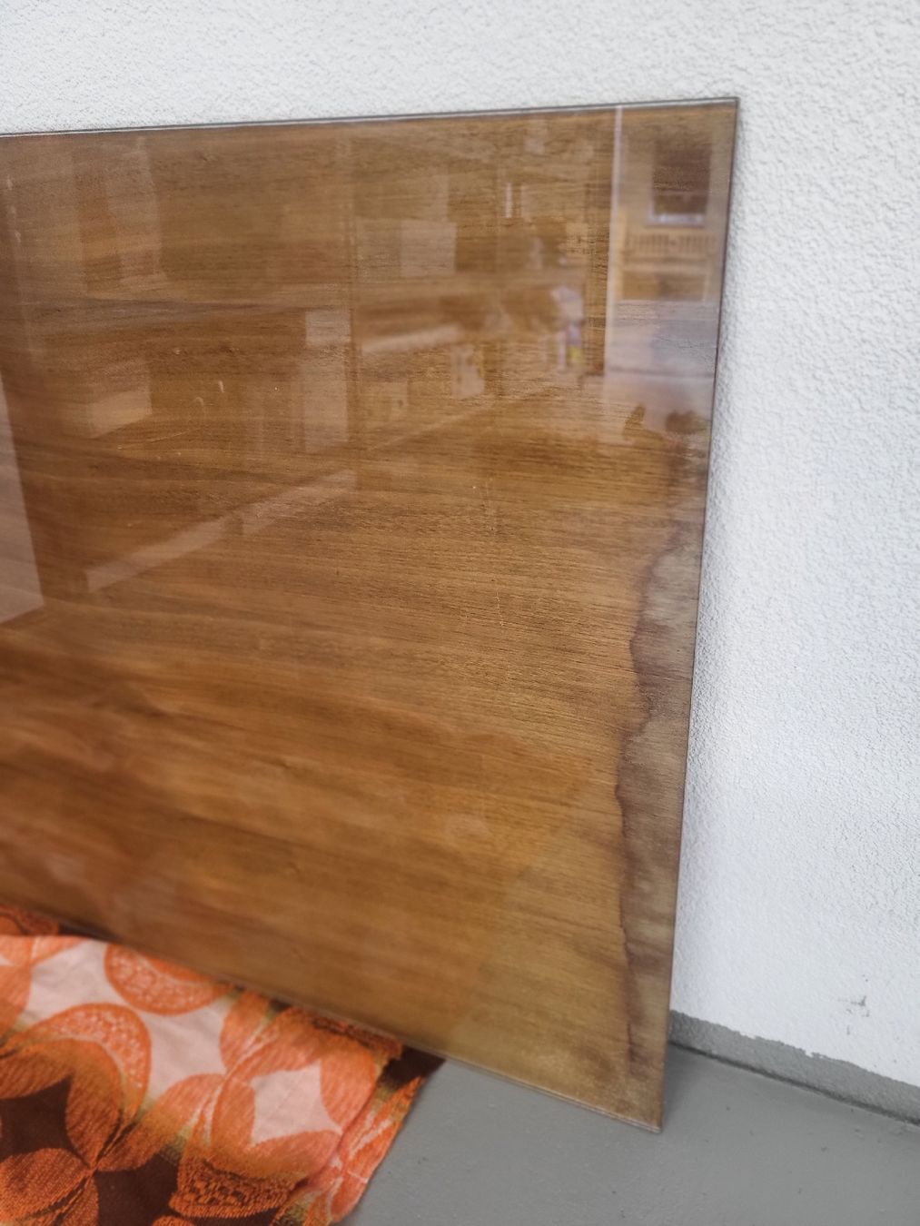 Tables: Tischplatte Holzimitat mit Metallfuss – D'occasion à Wolhusen par din_nzd5 1