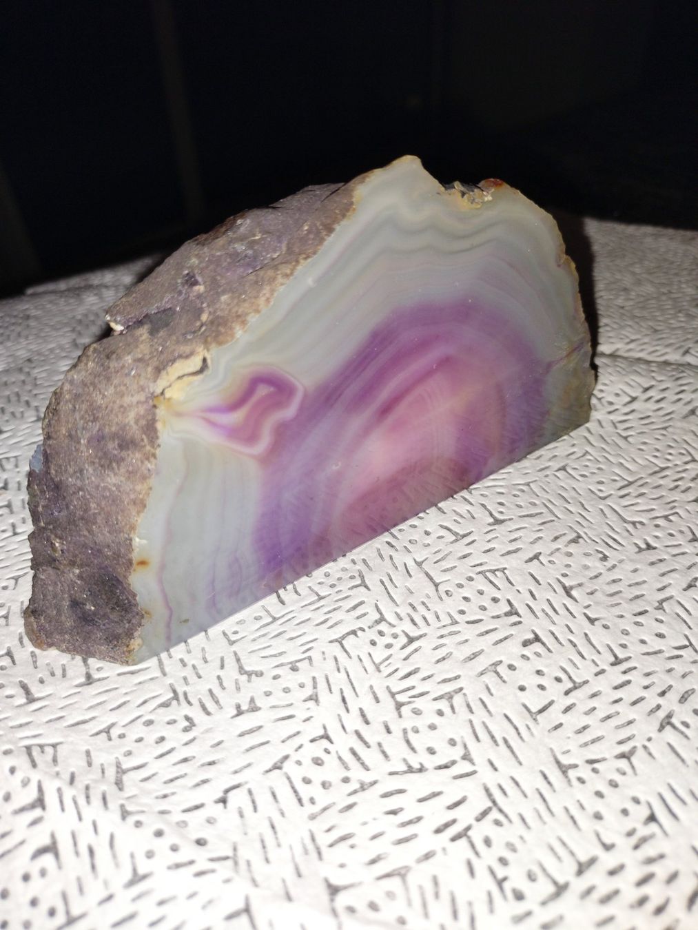 Minerali & Pietre curative: Tranche d'agate rubané 371 grammes – Usato da Cortaillod venduto da rozinna