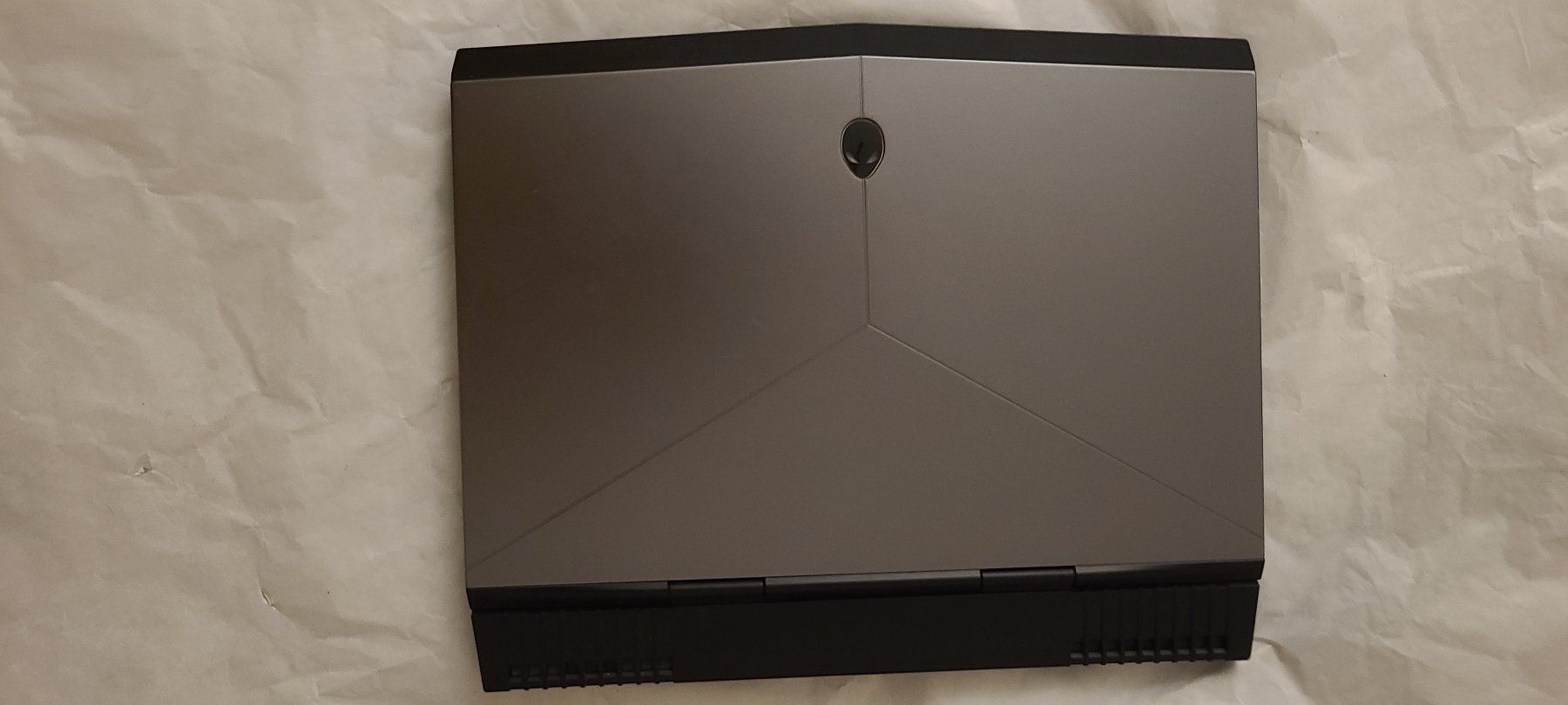 Alienware Notebooks: Alienware Gaming Laptop 13 R3 – Neu (gemäss Beschreibung) aus Roggwil BE von