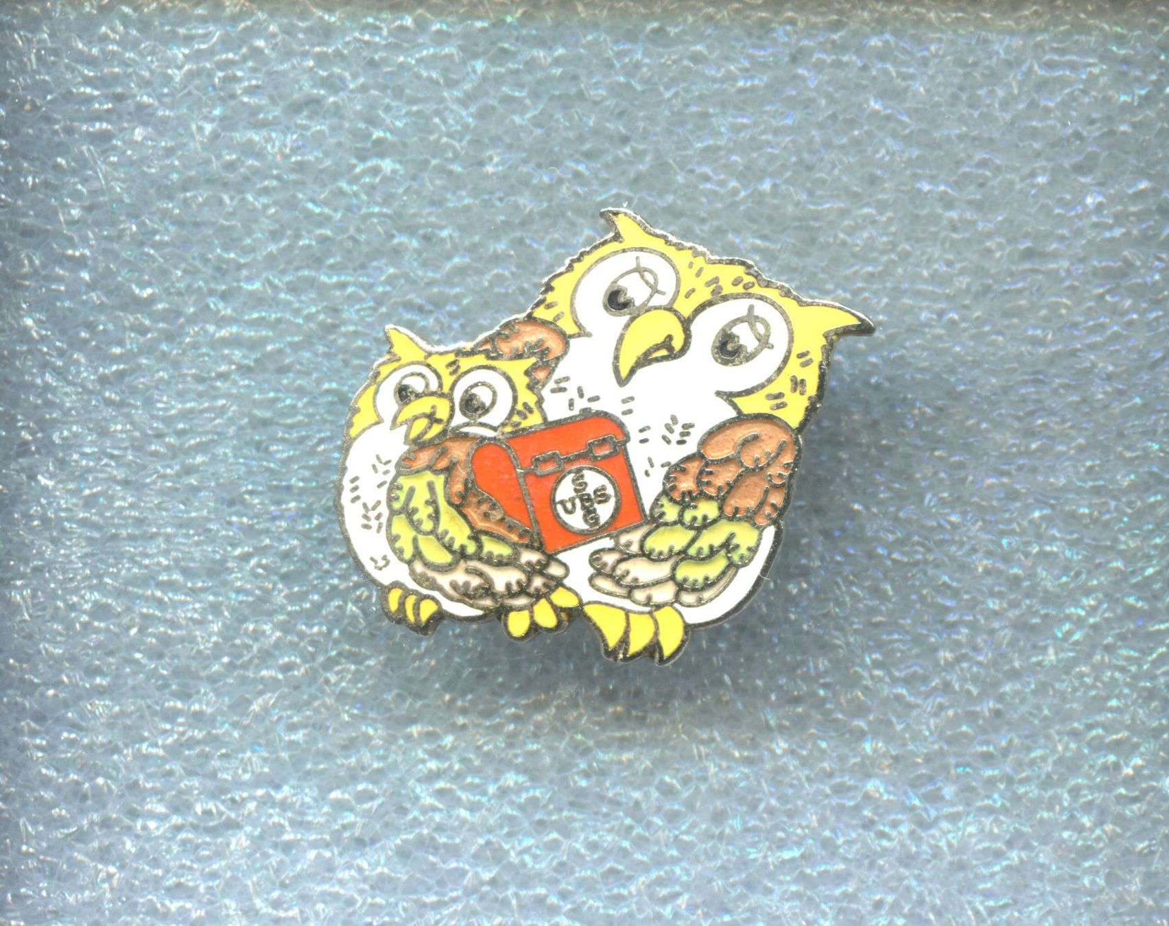 Placchette & Badge: UBS Bank  EULE  – Usato da Winterthur venduto da Sammleroase