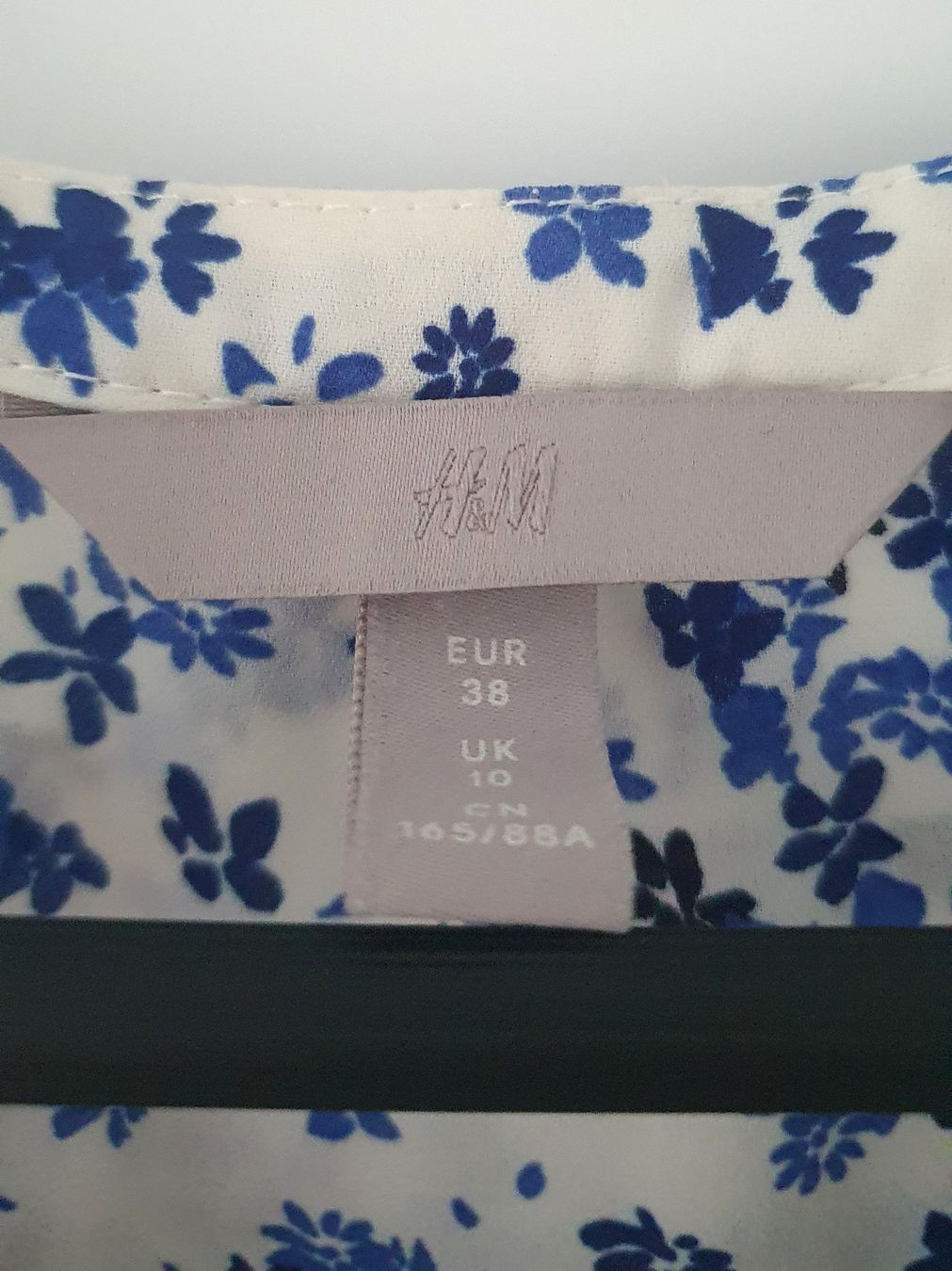 H&M Camicette: ++ leichte Bluse / Shirt von H&M ++ Gr. 38 ++ – Usato da Chur venduto da aladin_04 1
