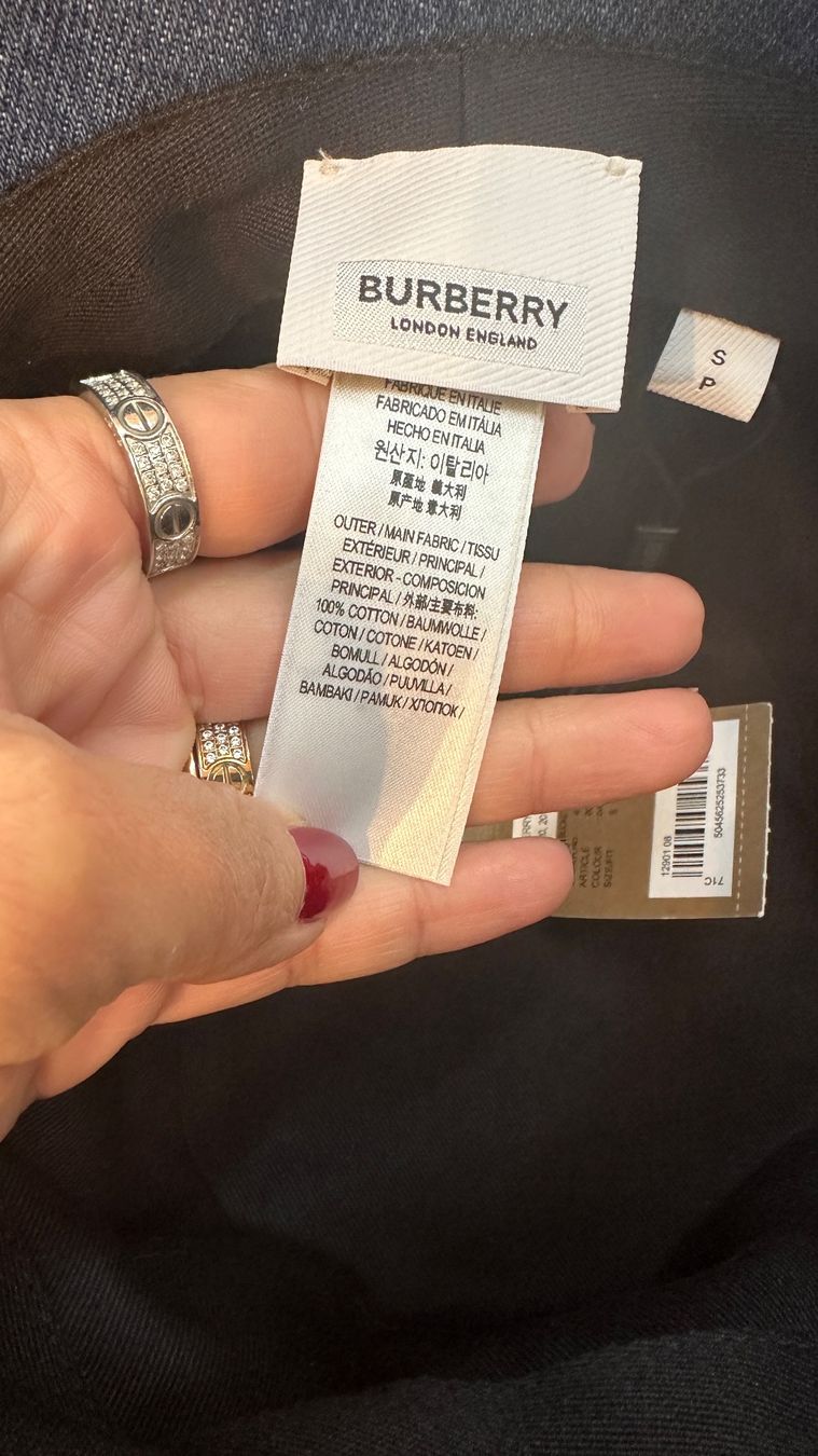 Burberry Copricapi, berretti & cappellini: Burberry Hut 🎩 – Nuovo e nell'imballaggio originale da Lachen SZ venduto da HelvetiaLuxury 4