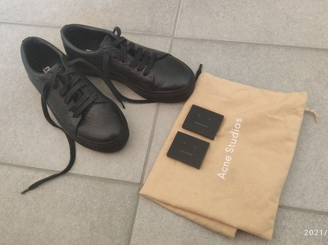 Acne Studios Scarpe da donna: ACNE STUDIO sneakers size 35 – Usato da Zug venduto da LindaManga 5