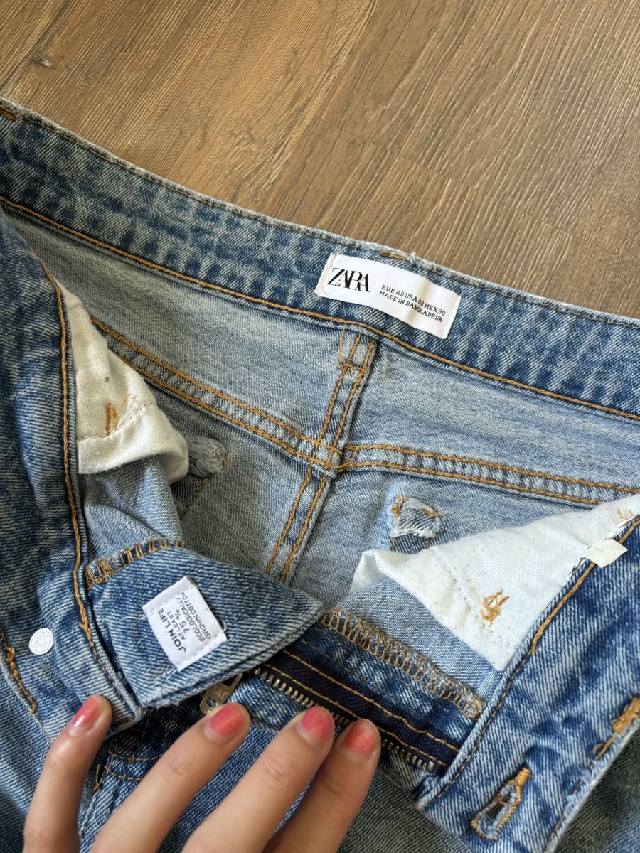Zara Hosen: Kurze Zara Shorts in hellblau Grösse 40 – Gebraucht aus Einsiedeln von sab_g2v5 1