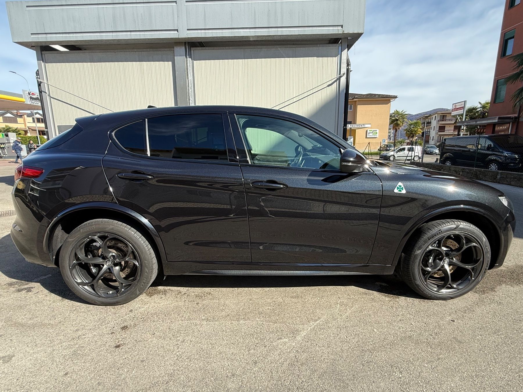 Alfa Romeo Automobili: Alfa Romeo Stelvio Quadrifoglio – Usato da Magliaso venduto da abr_h9tq 3