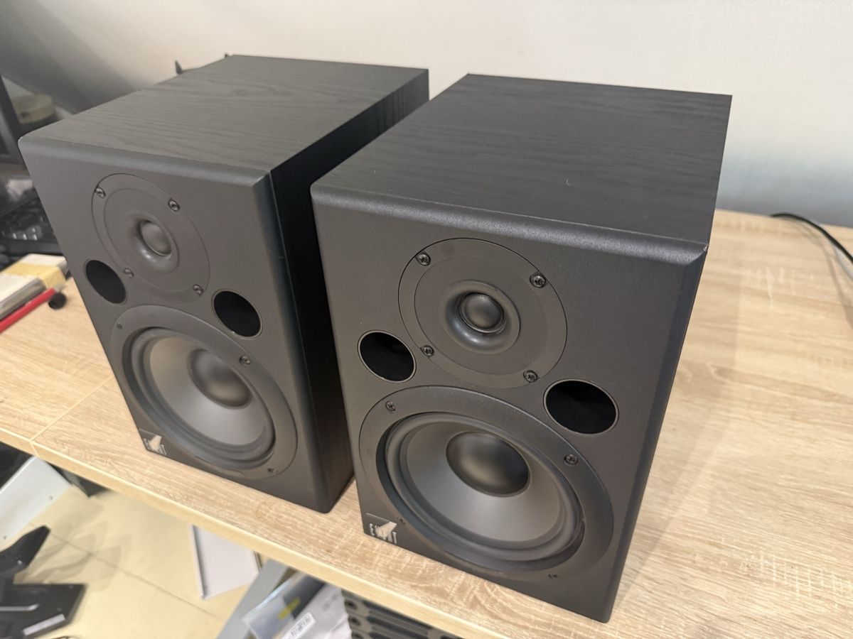 Lautsprecher: Event TR8 Tuned Reference Studiomonitore (Paar) – Gebraucht aus Unterengstringen von Birchermuesli63 1