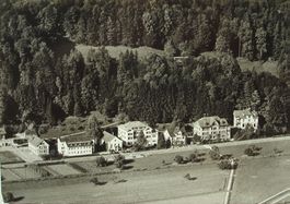 Asyl RÄMISMÜHLE ZH Flugaufnahme