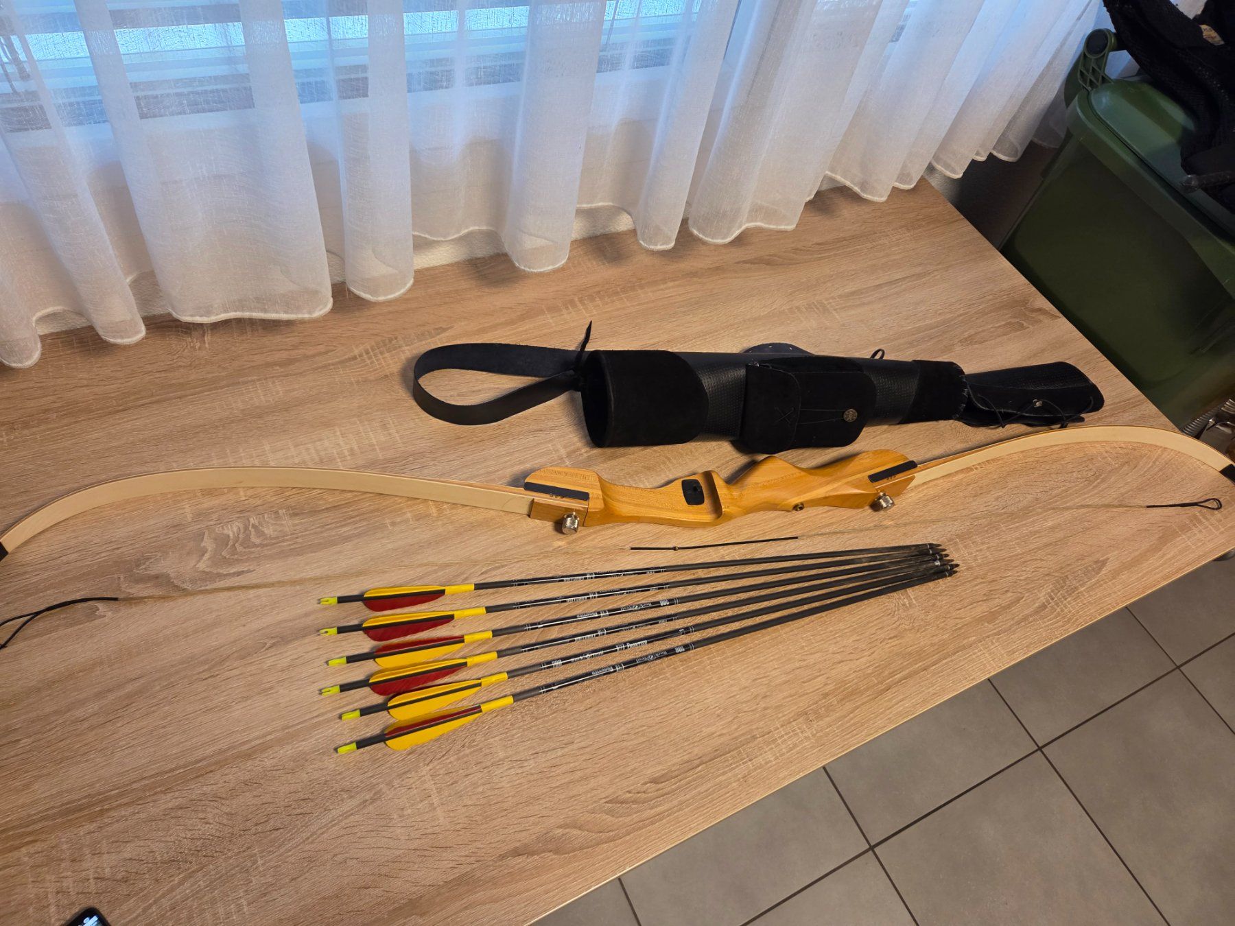 Bogenschiessen: Bogen Set - Inkl. Pfeile und Köcher – Gebraucht aus Oftringen von Black_Nymeria
