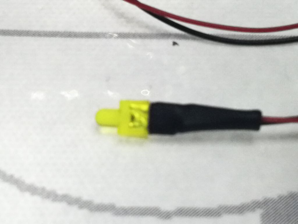 Componenti elettronici: LED gelb 1.8mm 2/12V verkabelt – Nuovo (secondo la descrizione) da Luzern venduto da Salefactory 4