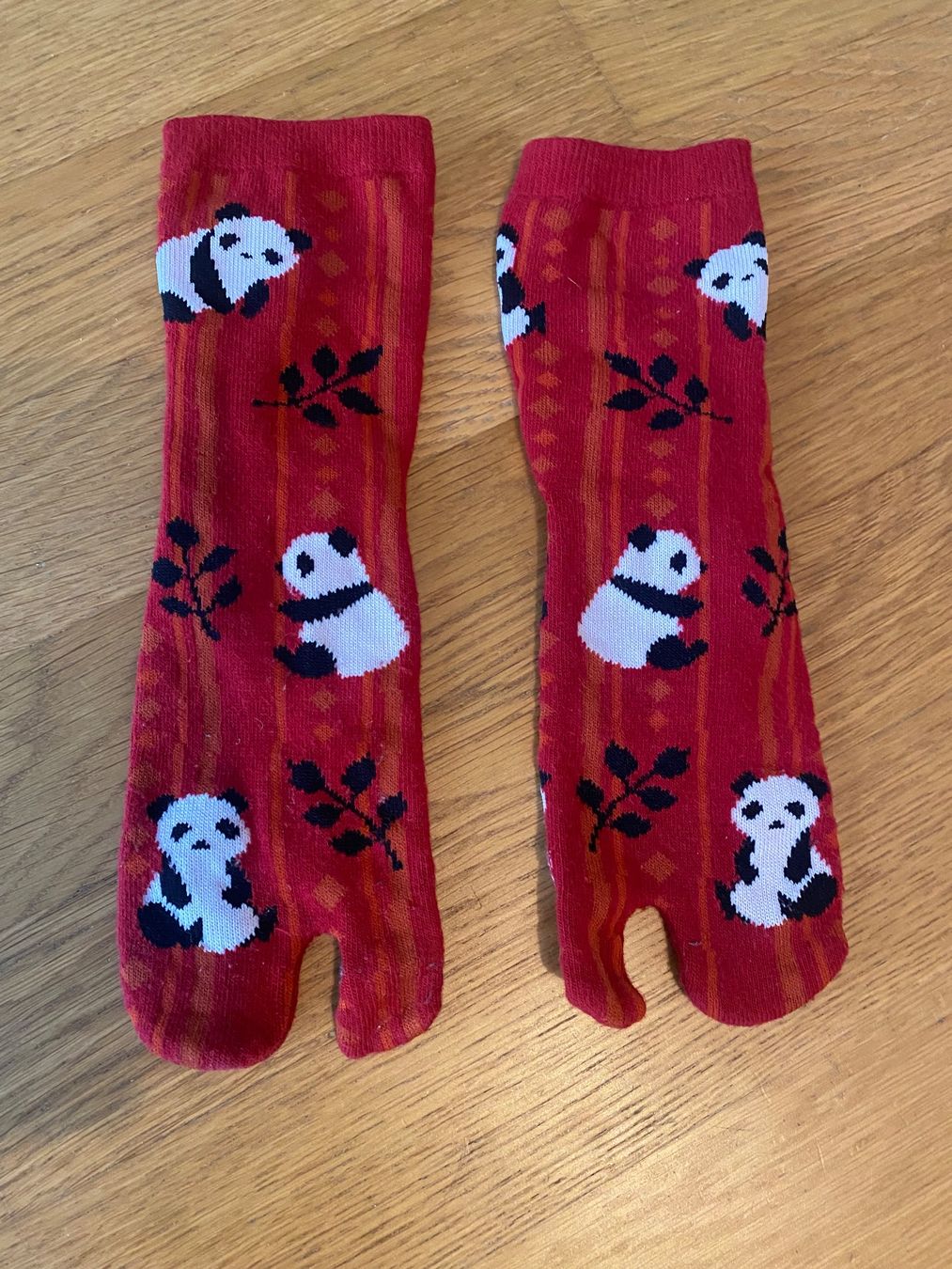Calze per bambini: Socken Panda mit Zeh – Nuovo (secondo la descrizione) da Riedholz venduto da lenibeni03