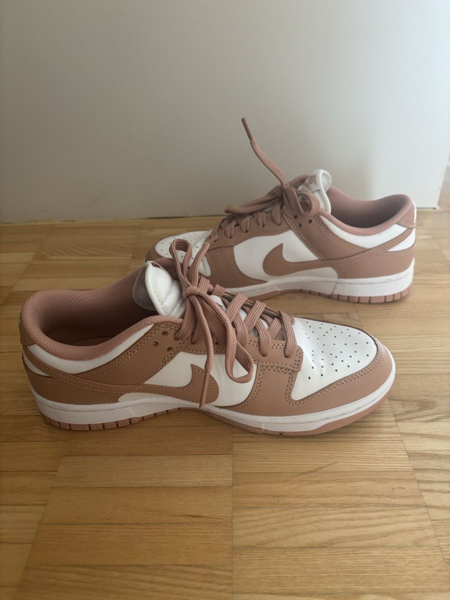 Nike Scarpe da donna: NIKE Dunke Low - zart rosa – Usato da Jona venduto da mar_b5y2 2