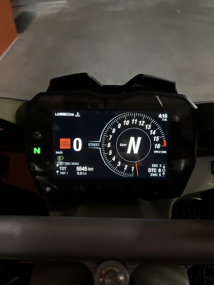 Ducati Strada: Ducati Panigale V4 (2024) – Usato da Au SG venduto da b.al32 7