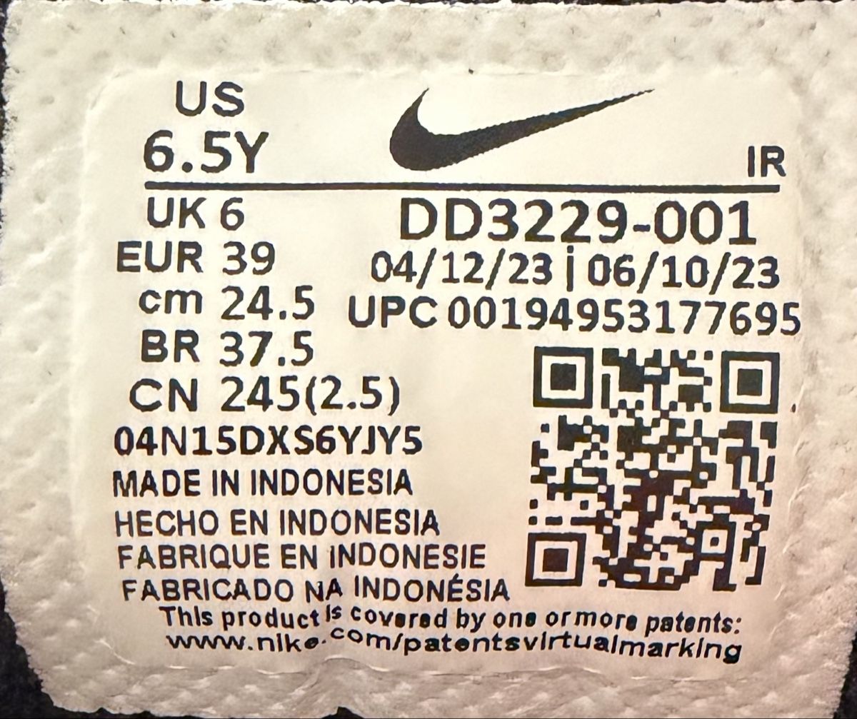 Herrenschuhe: NIKE – Gebraucht aus Isérables von Titi9 1