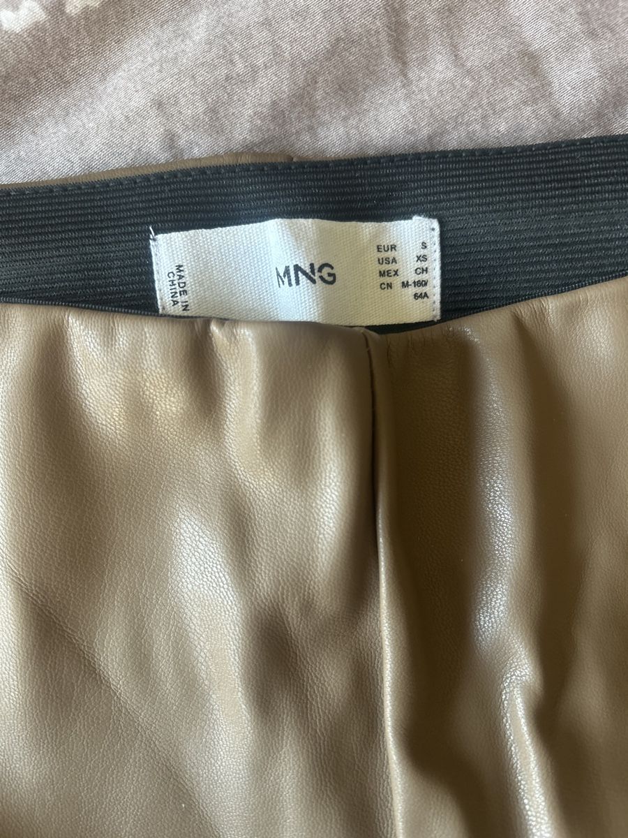 Mango Hosen: Mango Hose S – Gebraucht aus Oberdorf BL von Luka02 1