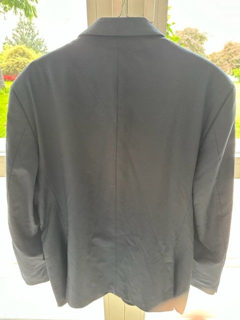 Hugo Boss Jacken: GIACCA BAUMER MAI INDOSSATA NUOVA – Gebraucht aus Davesco-Soragno von cap_67b9 6