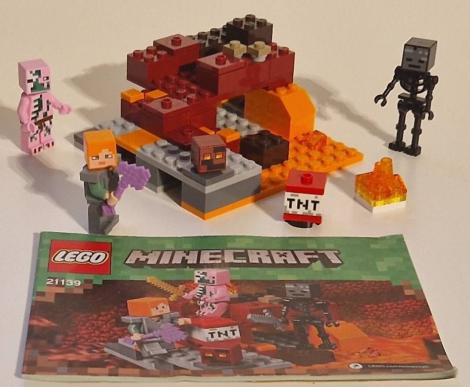 Kit di costruzioni: LEGO MINECRAFT 21139 La bataille du Nether – Usato da Pompaples venduto da Lemmings77 1