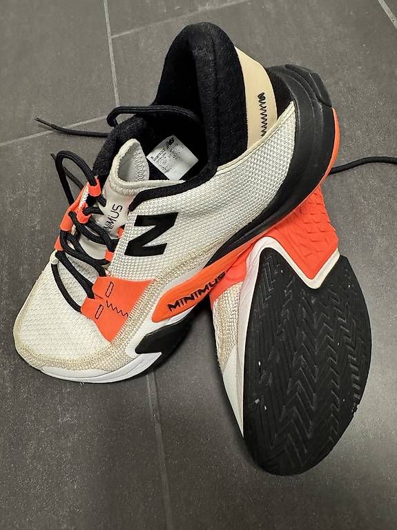 Damenschuhe: New Balance minimus Trainingsschuhe – Gebraucht aus Jona von Betty010 2
