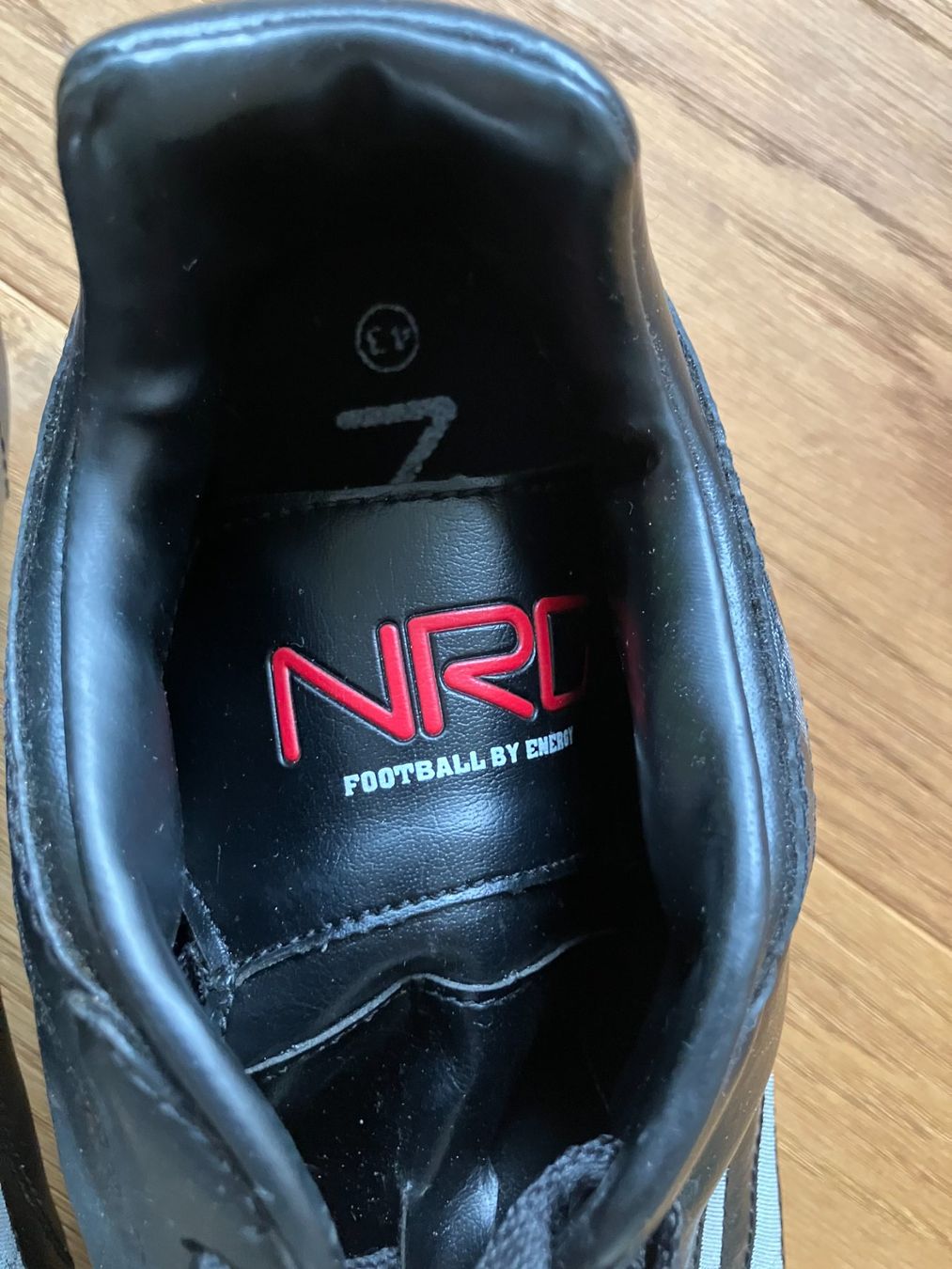 Scarpe da uomo: Fussballschuhe – Usato da Unterägeri venduto da Bettsofa123 3