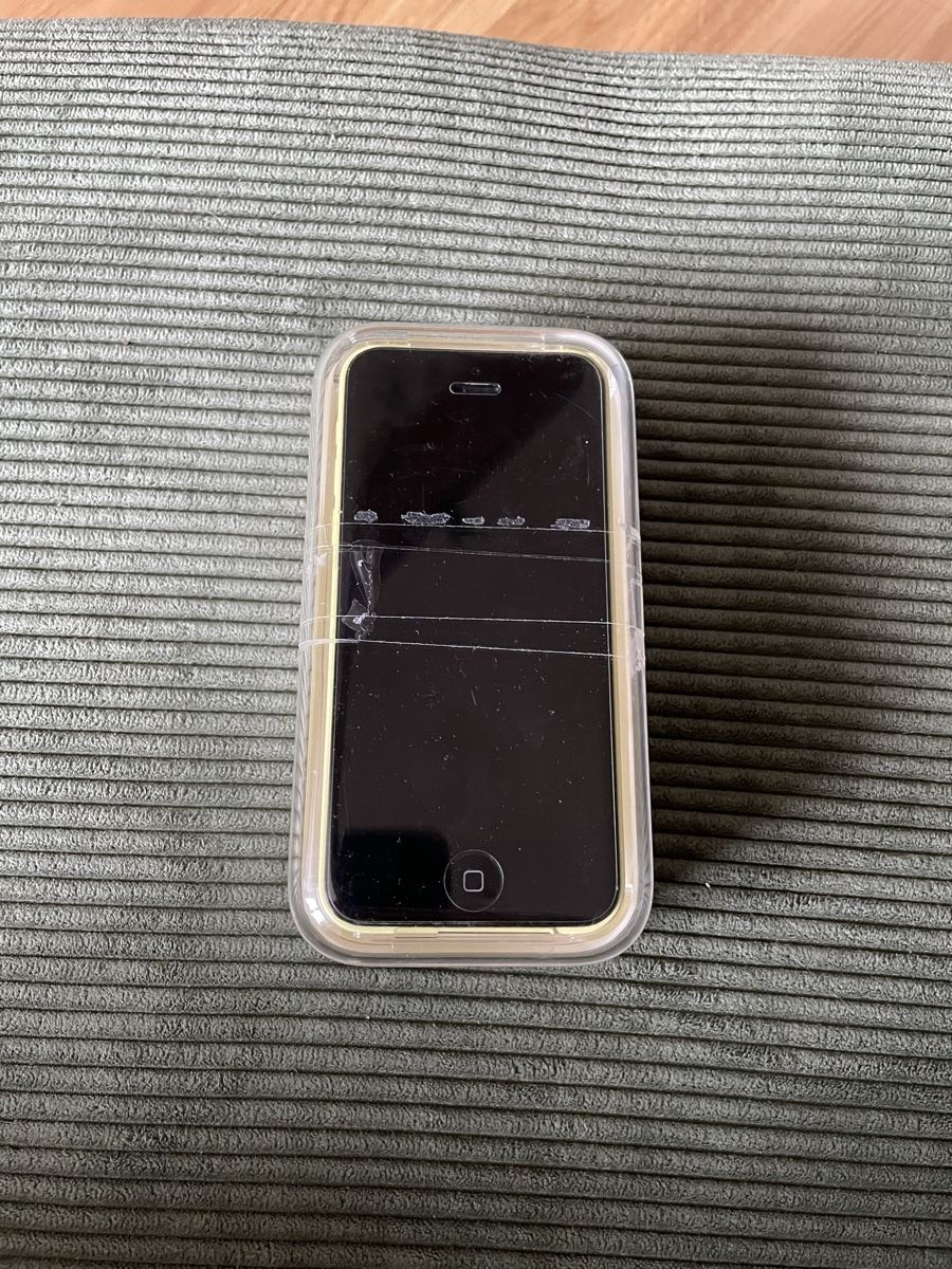 Apple Portables: Iphone 5c Yellow mit Originalverpackung – Défectueux à Niederdorf par ciritungol 7