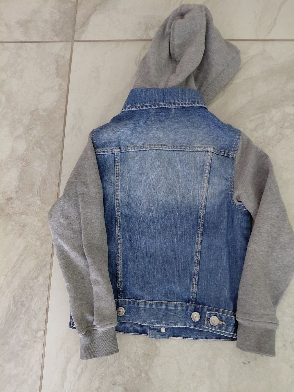 Jacken & Mäntel: Jeans  Jacke  128/134 – Gebraucht aus Grenchen von fabai 4