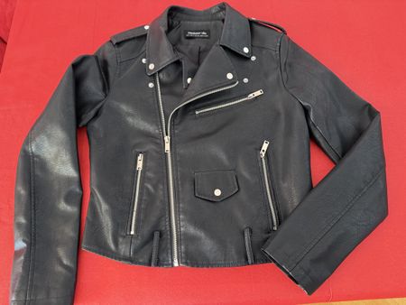 Le veste noir cuir M