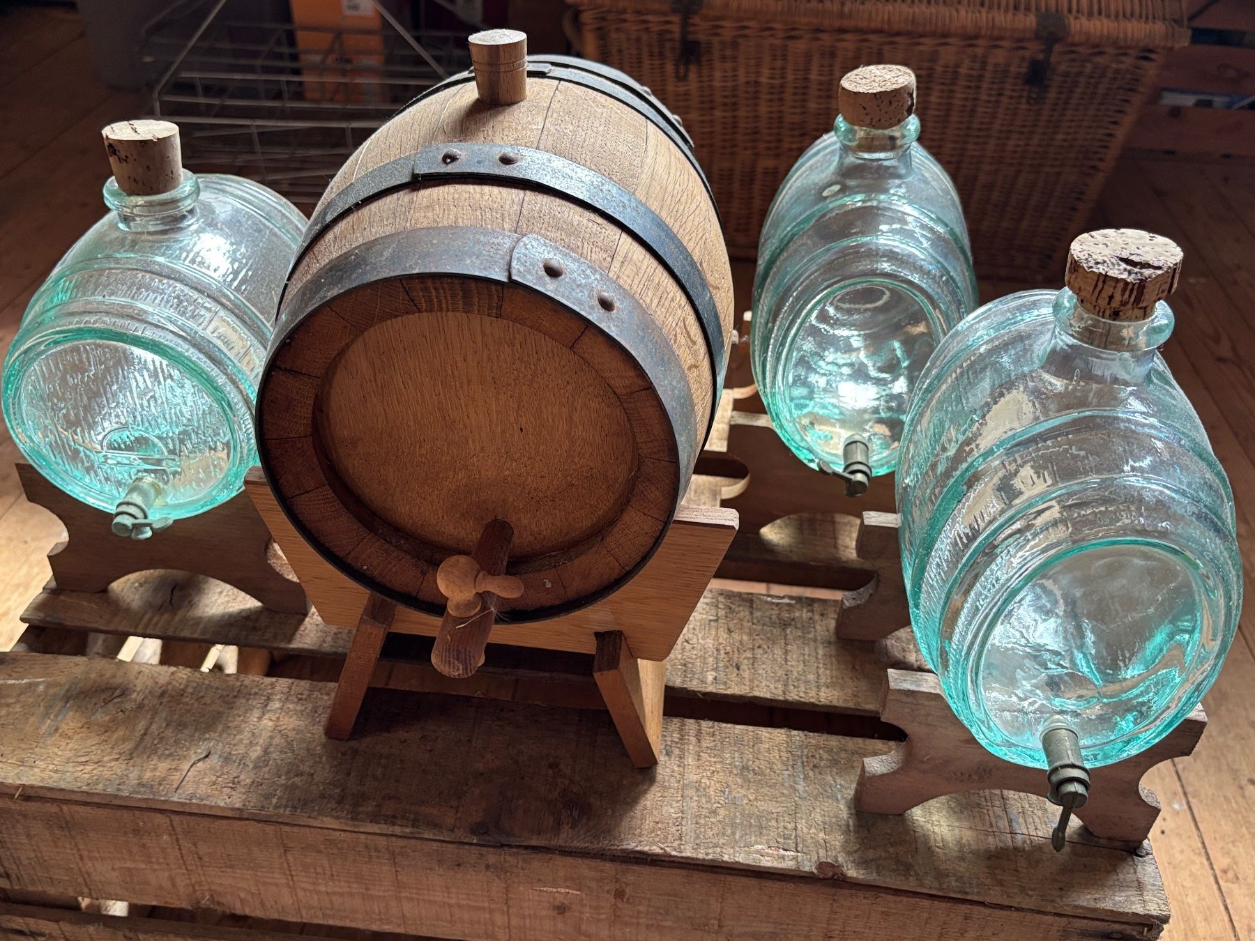 Accessori: Glasfässer rund und oval, Holzfass – Usato da Bottenwil venduto da sus_mzx2