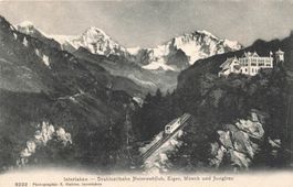 Interlaken (BE) Drahtseilbahn Heimwehfluh mit Eiger Mönch