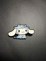 Loungefly Hello Kitty Cinnamonroll im Kuhkostüm Pin
