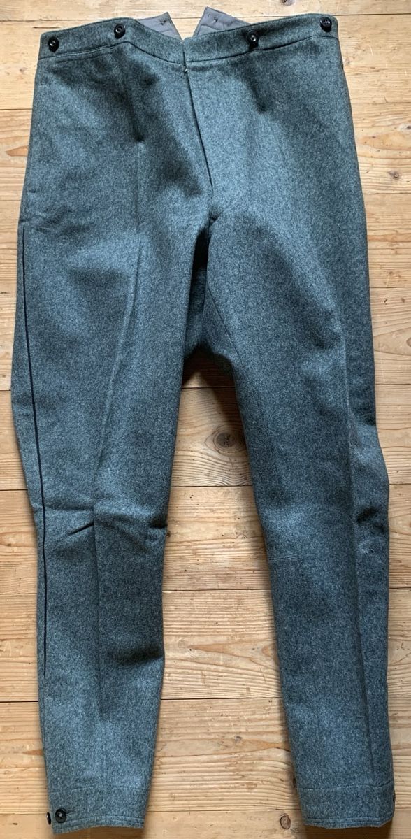 Schweizer Armee Pantaloni: Einfache Reithosen der CH Armee Grösse 47/76 – Usato da Goldingen venduto da Bergler012