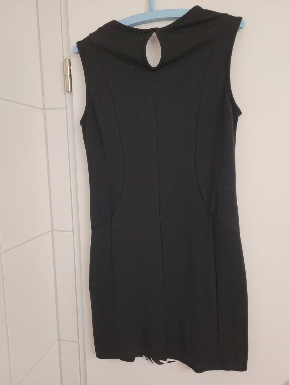 C&A Kleider: Schwarzes Bodycon Dress, C&A, Grösse S – Gebraucht aus Birmensdorf ZH von Nebuliane 3