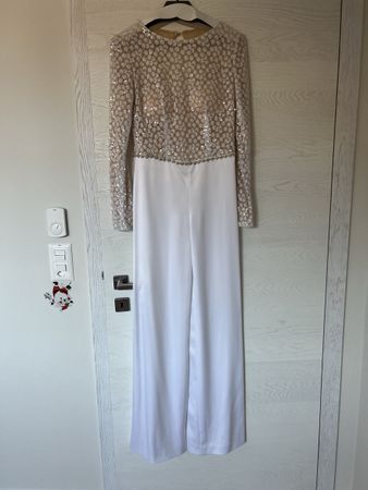 Gorgeous jumpsuit with open back
