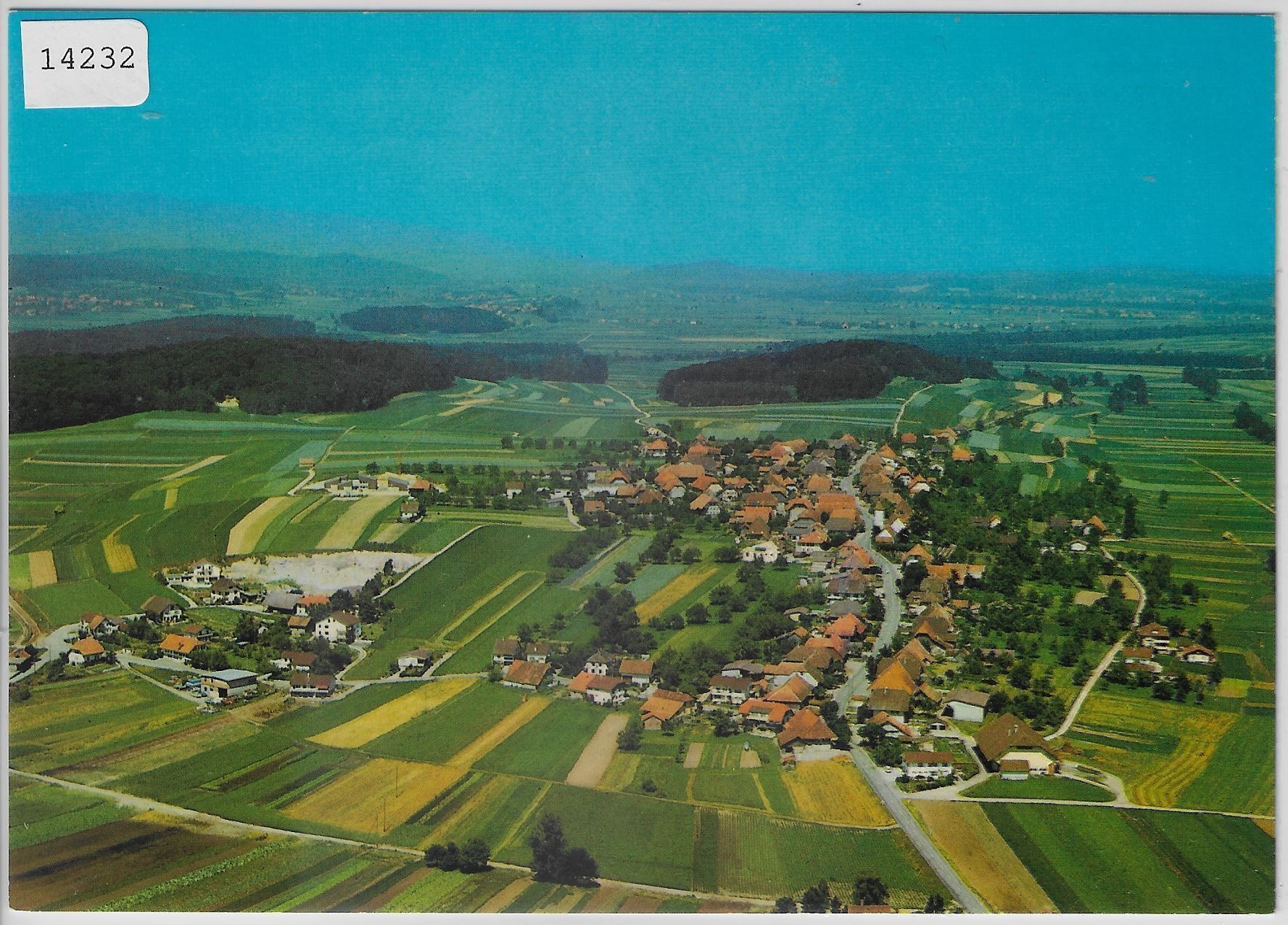 Cartoline postali: Flugaufnahme Siselen BE – Antico da Ettingen venduto da Kartenplanet
